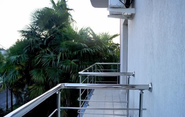 Hotel Amrita スフミ エクステリア 写真